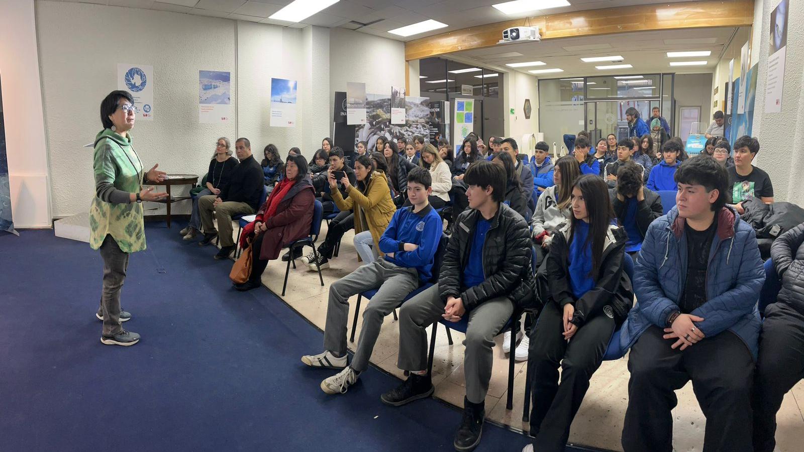 Seremi de Ciencia y Servicio del Patrimonio Cultural lanzan Colección de Divulgación Científica Regional