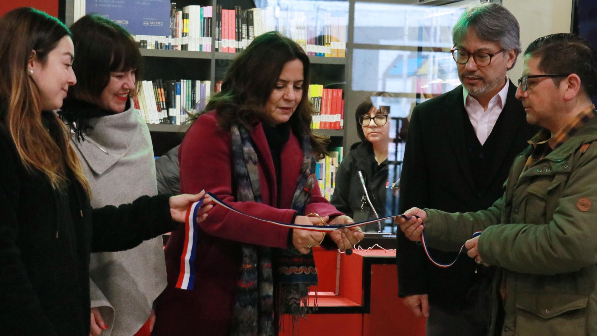 Bibliometro celebra un nuevo aniversario con la reinauguración del módulo de estación Macul