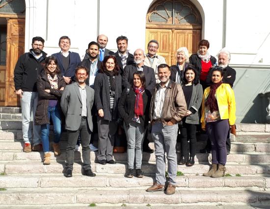 Ángel Cabeza, Niurka Cruz y representantes de la Dibam, el CMN y organizaciones sociales de Valparaíso.